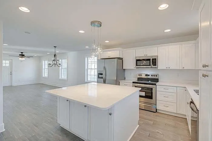 510 Gant St — Photo 1