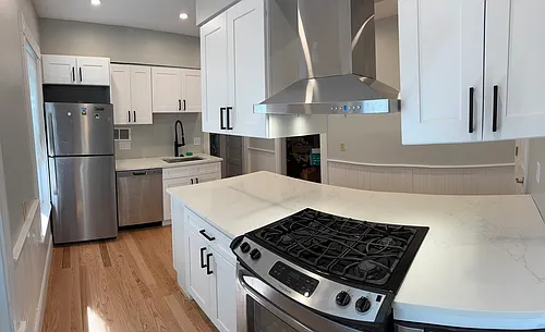 49 Hawthorne St #2 Photo 1