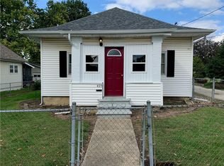 405 E Newton St, Paris, IL 61944