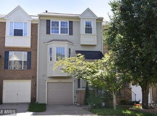 5427 Crystalford Ln, Centreville, VA 20120
