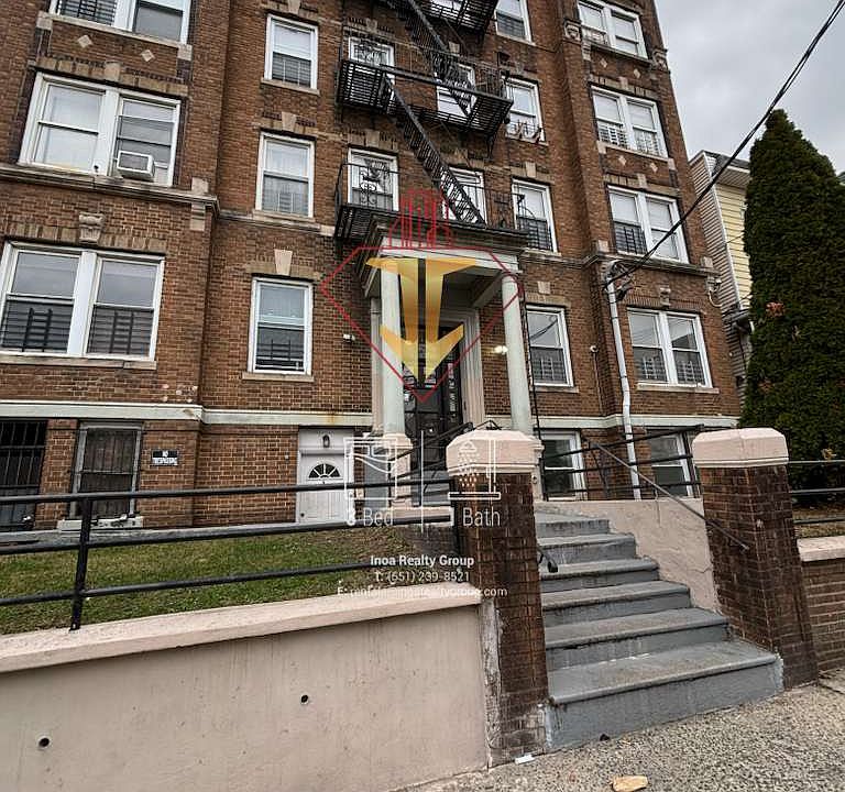 1st image of 201-203 Claremont Ave #2A