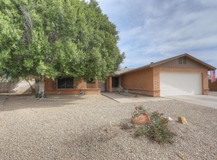 5718 W Shangri La Rd, Glendale, AZ 85304