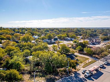 904 13th St, Bridgeport, TX 76426 | Zillow