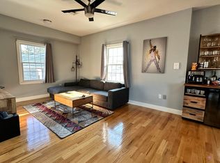 97 Chestnut Ave #1, Jersey City, NJ 07306