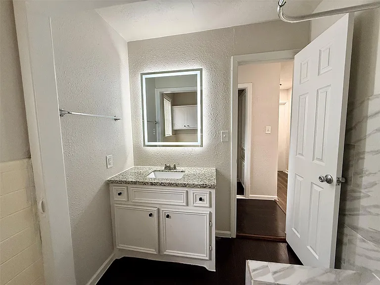 7427 Avenue I #D — Photo 15