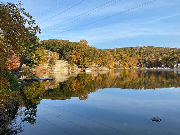 Autumn on Lake Mohawk