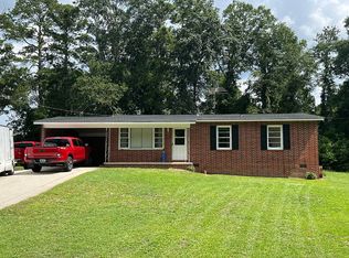 1034 Pine St NE, Conyers, GA 30012