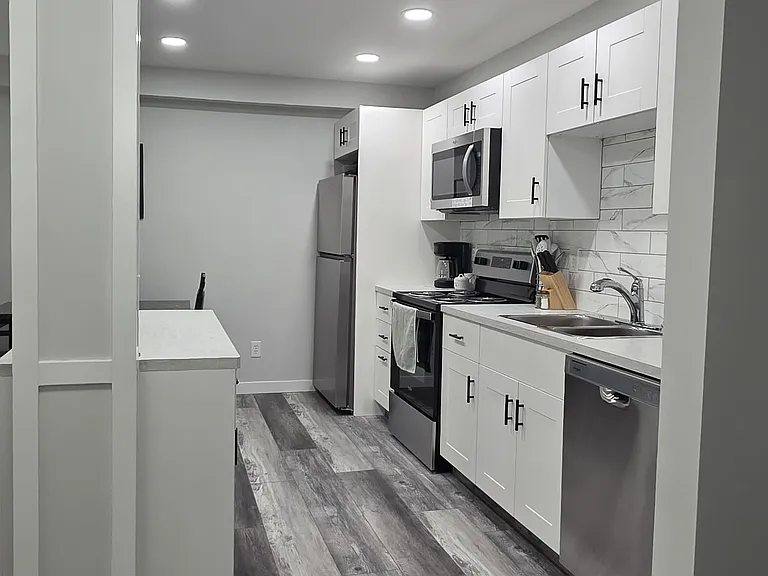 3811 54th Ave #106 — Photo 3