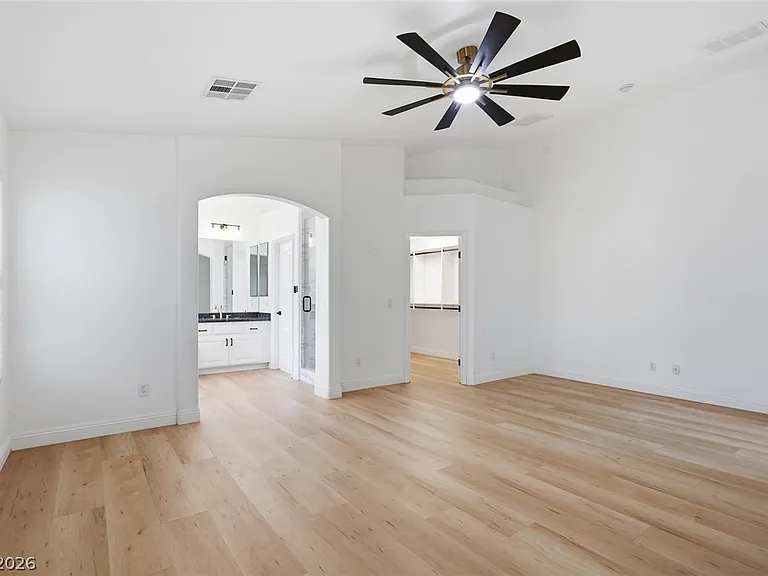 9717 High Alpine St — Photo 22