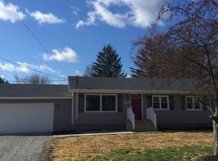 2864 Saint Clair Dr, Akron, OH 44321
