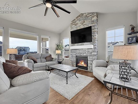 5th image of 12113 Eagle Crest Ct