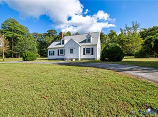 8201 S Quaker Rd, Quinton, VA 23141