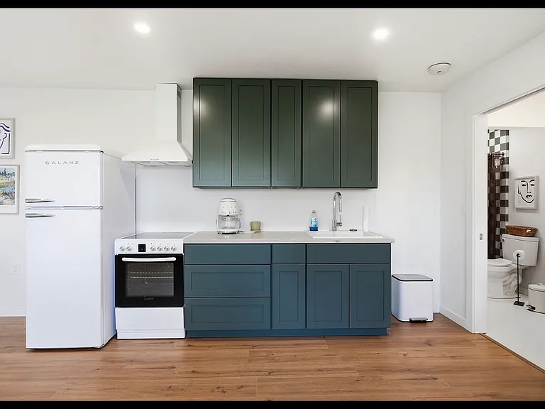 2961 Panorama Dr #1 — Photo 7