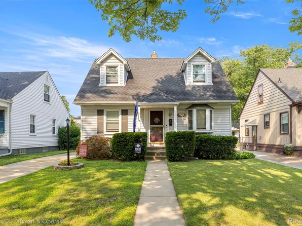 2930 Dudley St, Dearborn, MI 48124