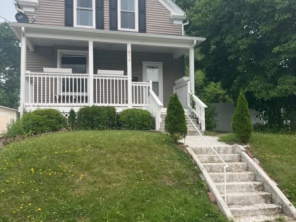 671 Kling St, Akron, OH 44311