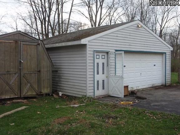 5th image of 2283 Clyde St