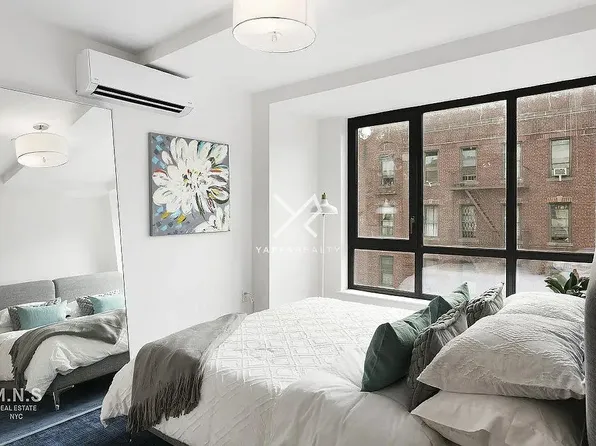 39 East 21st Street image 4 of 25