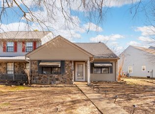 1349 Village Green Dr, Hixson, TN 37343