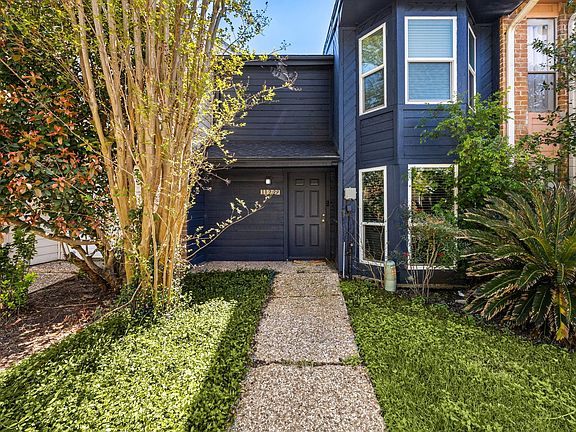 4th image of 11229 Briar Forest Dr