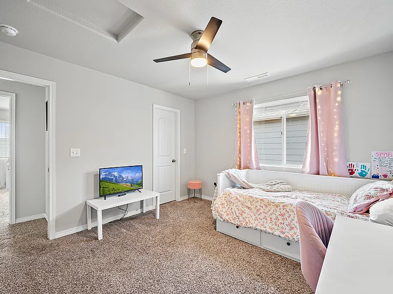 11482 Moonrock Hts — Photo 14