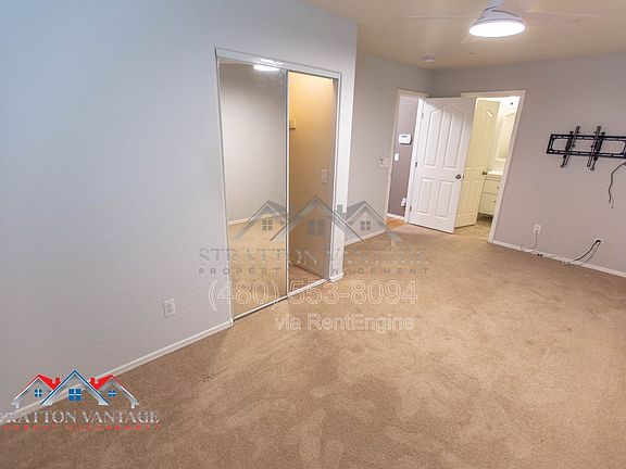 4th image of 935 W Wendy Way