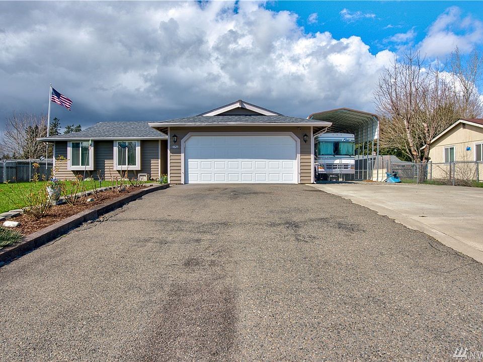 1st image of 4825 220th St E