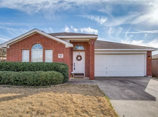 515 Lonestar Park Ln, Ponder, TX 76259