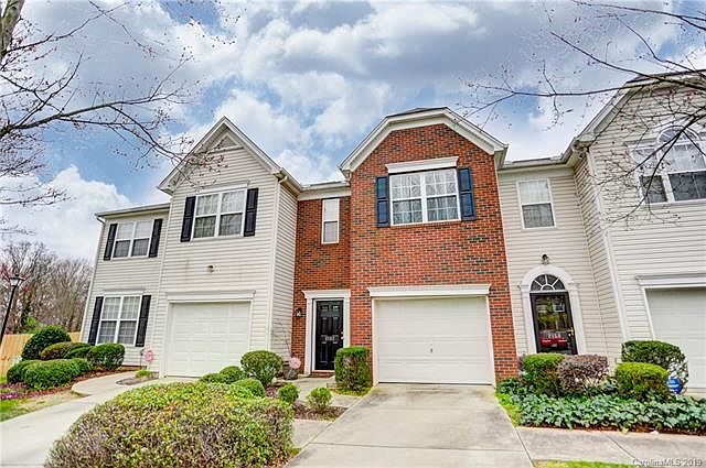 1st image of 2162 Winthrop Chase Dr