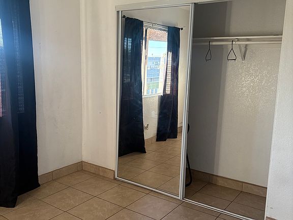 5th image of 818 Gardenia Ave #0