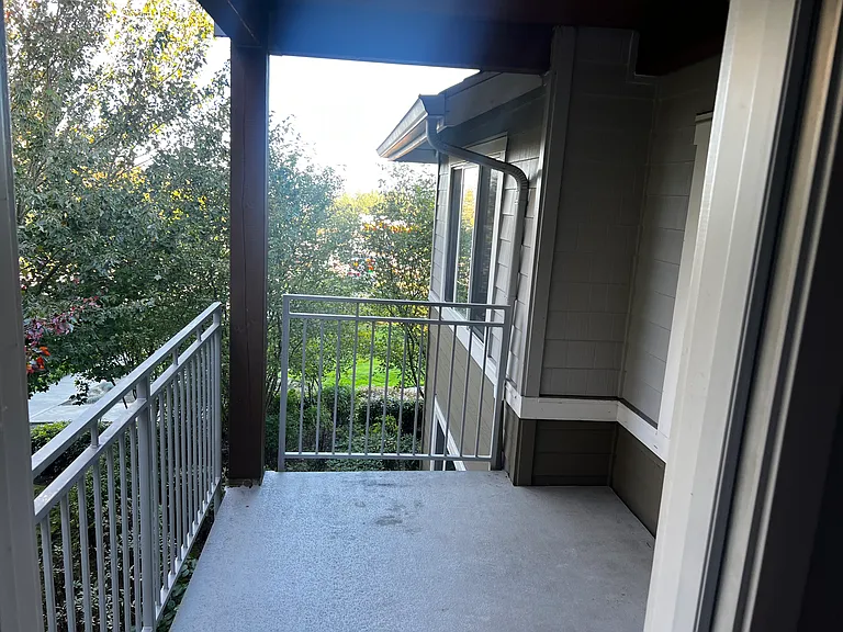 Camas Ridge Apartments — Photo 6