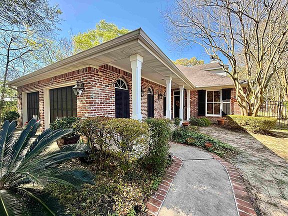 2nd image of 7950 Collier Rd