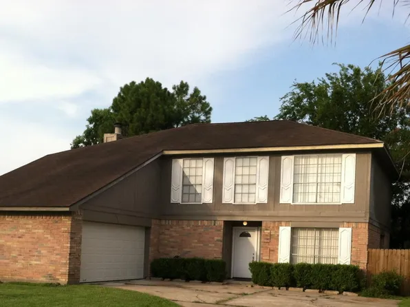 202 Civil Dr, League City, TX 77573