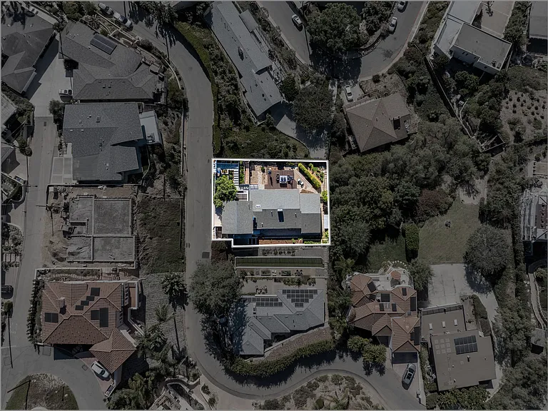 1948 Sunset Dr — Photo 56