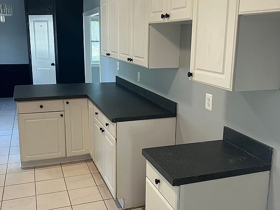 5th image of 39914 Karola Dr