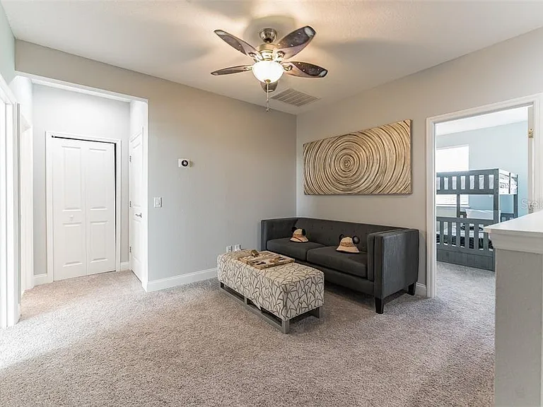 490 Captiva Dr — Photo 11
