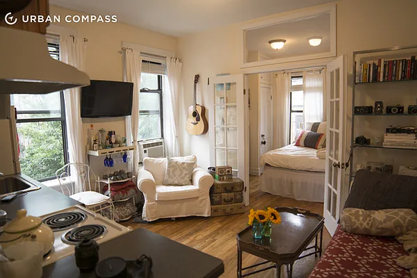 Rented by Compass | media 16