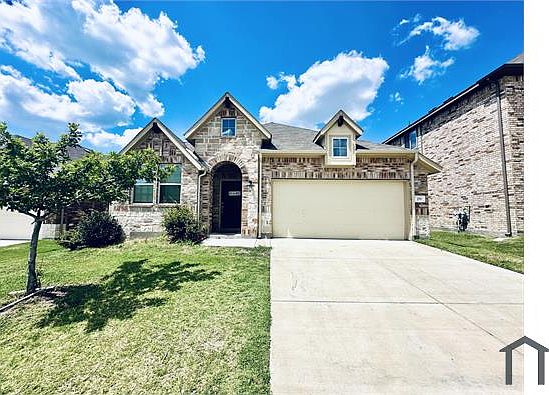 1st image of 251 Hawthorn Dr