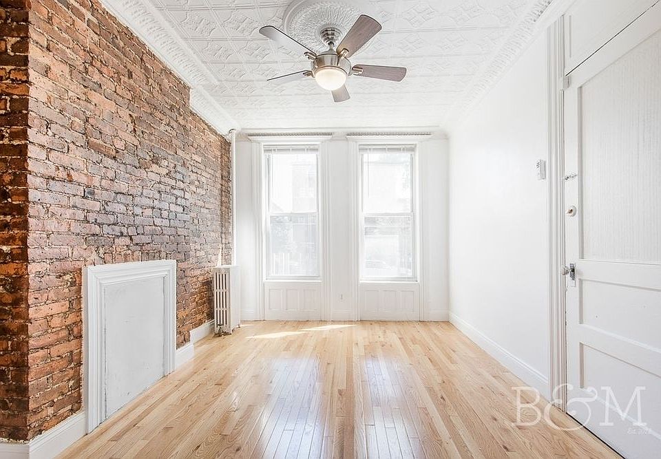 1st image of 117 4th Pl APT 1B