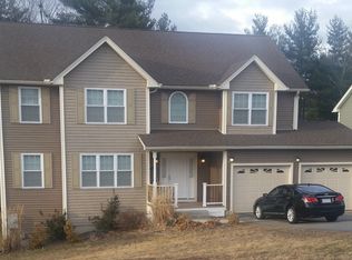 34 Signal Hill Cir, Springfield, MA 01118