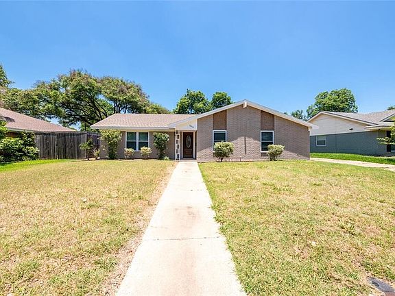 2nd image of 5419 Lake Crest Dr