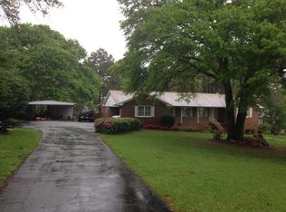 76 Rowland Rd, Hartwell, GA 30643