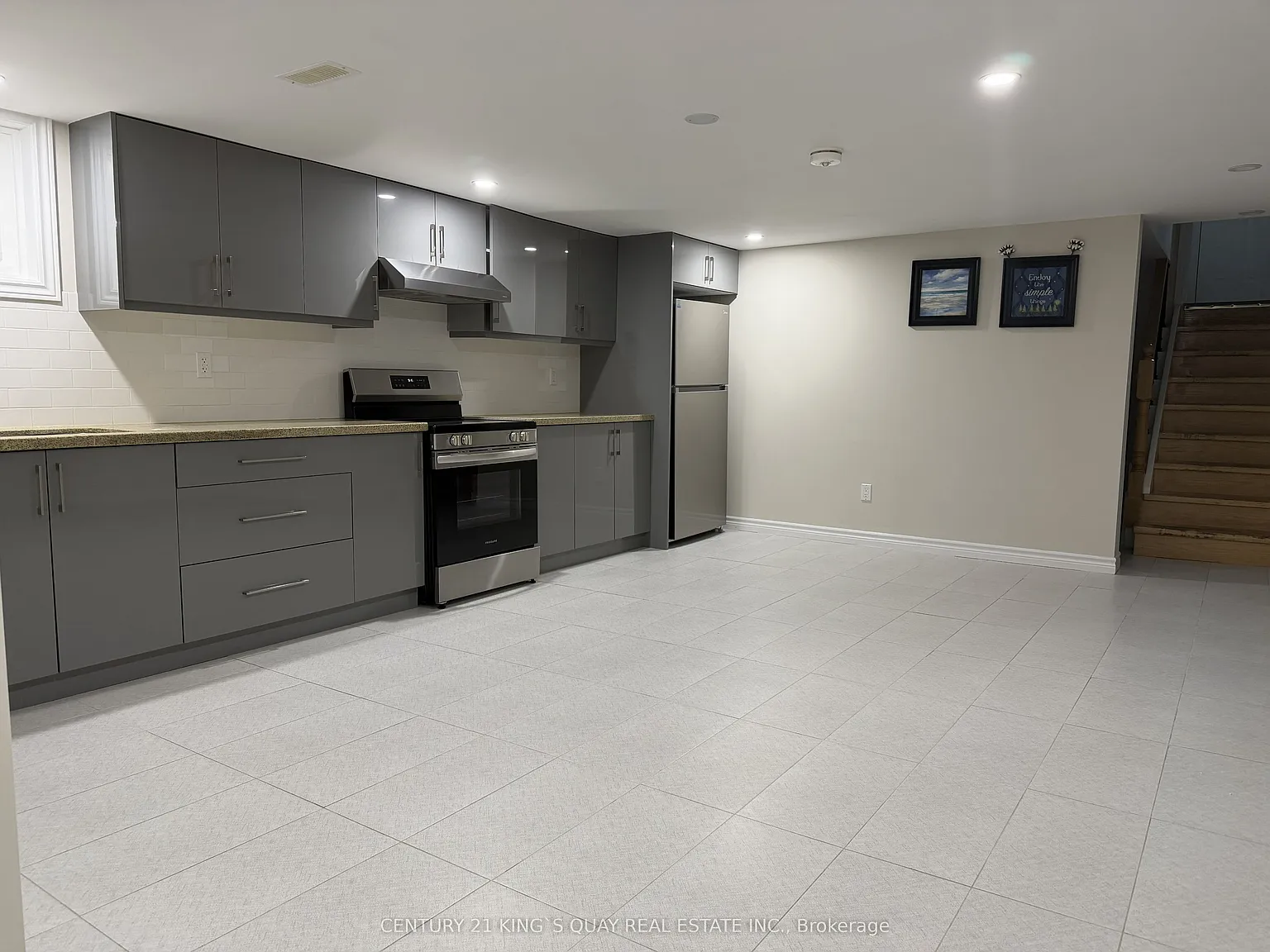 3 bed, $1,850 — Photo 4