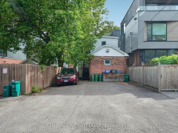 5th image of 64 Bayswater Ave