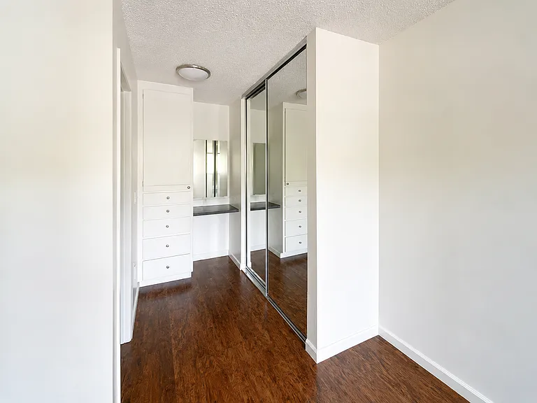 Vista Capri Apartments in Kearny Mesa — Photo 11