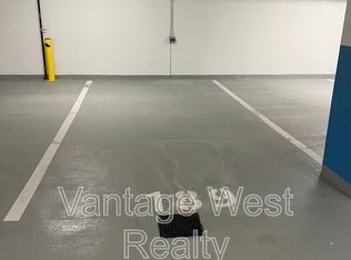 3389 Lakeshore Rd #210, Kelowna, BC V1W4H6