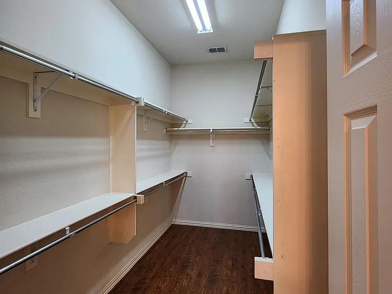 2818 Independence Dr — Photo 13