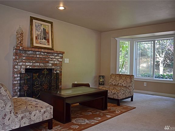 4th image of 506 21st Avenue Ct