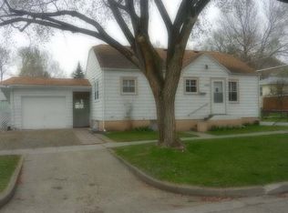 1008 E B Ave, Bismarck, ND 58501