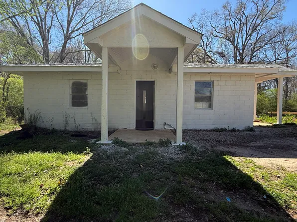 14 Sweeper Smith Rd, Newnan, GA 30263