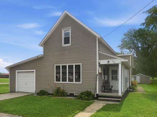 107 West St, Dunreith, IN 47337